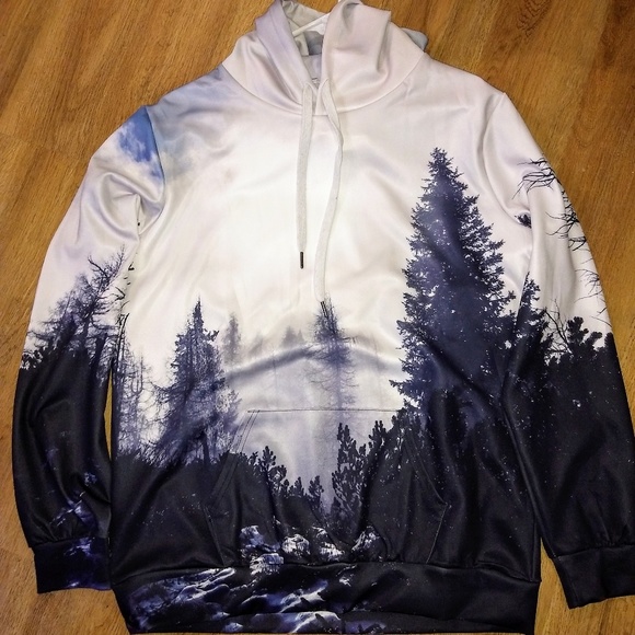 Amazon Other - NWOT - Unisex Forest Print Hoodie